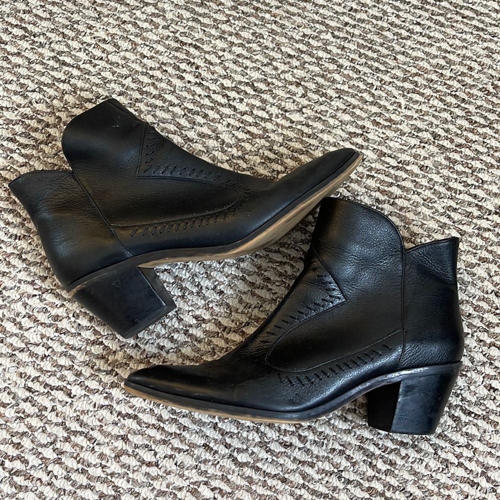 Rebecca Minkoff black leather booties
